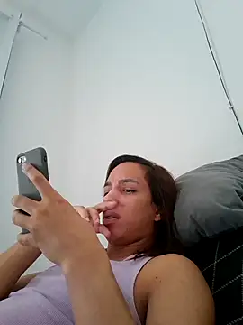 Snapshot of ofjuliaa chatting on March 26, 2026, 3:21 pm ofjuliaa online show from March 26, 2026, 3:21 pm