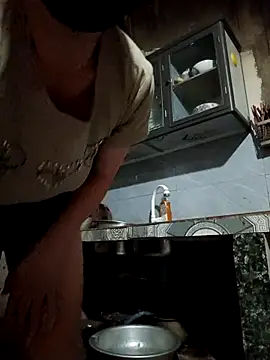 Snapshot of Lyna_sexy24 chatting on April 4, 2026, 7:42 pm Lyna sexy24 online show from April 4, 2026, 7:42 pm