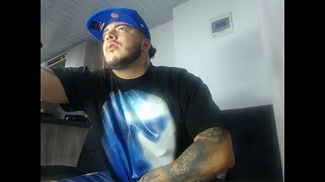 Nero VanHelsing online show from February 1, 2026, 5:06 am