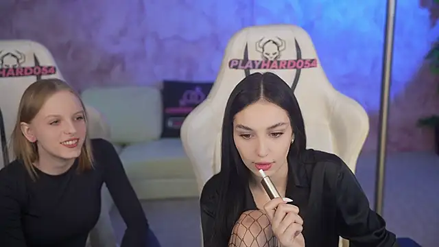 Snapshot of Mila_Rose054 chatting on February 21, 2026, 11:34 am Mila Rose054 online show from February 21, 2026, 11:34 am