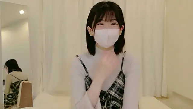 yuruchan  online show from February 7, 2026, 2:25 pm