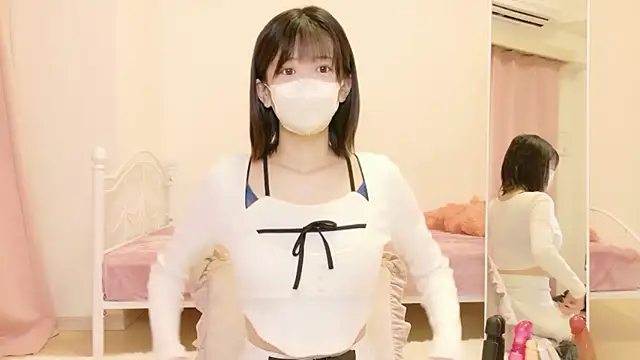 yuruchan  online show from February 21, 2026, 3:47 pm