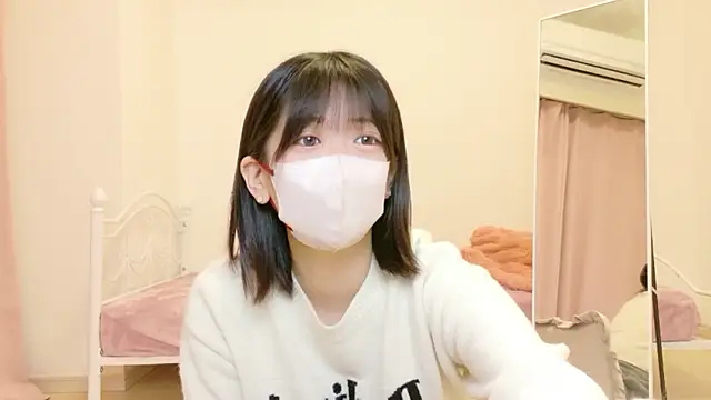 yuruchan  online show from March 1, 2026, 3:56 pm