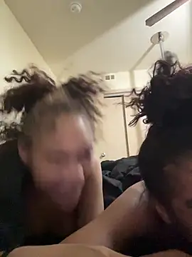 Tamiii420 online show from May 9, 2026, 1:36 pm