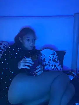 Snapshot of Tamiii420 chatting on March 25, 2026, 3:17 am Tamiii420 online show from March 25, 2026, 3:17 am