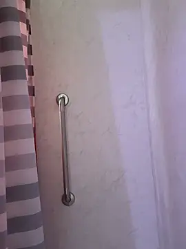 Snapshot of Tamiii420 chatting on April 9, 2026, 4:46 pm Tamiii420 online show from April 9, 2026, 4:46 pm