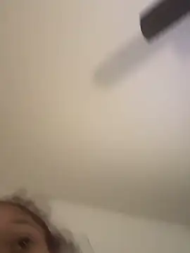 Snapshot of Tamiii420 chatting on March 25, 2026, 3:22 pm Tamiii420 online show from March 25, 2026, 3:22 pm