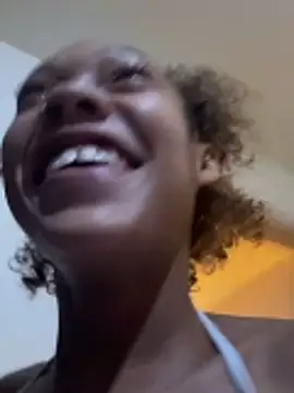 Tamiii420 online show from May 15, 2026, 5:11 pm