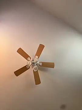 Snapshot of Tamiii420 chatting on March 9, 2026, 3:04 pm Tamiii420 online show from March 9, 2026, 3:04 pm