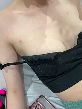 Lol-222 online show from March 28, 2026, 6:20 pm