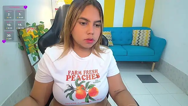 Snapshot of esmeralda_cuisman chatting on February 19, 2026, 11:29 am esmeralda cuisman online show from February 19, 2026, 11:29 am