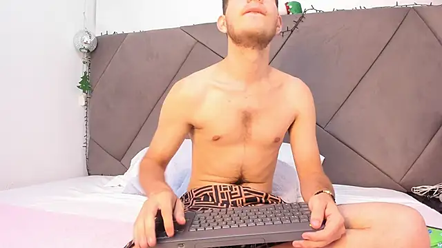 Snapshot of angelo_fox_ chatting on January 14, 2026, 1:09 am angelo fox online show from January 14, 2026, 1:09 am