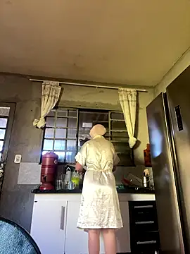 Myfeet8961 online show from January 9, 2026, 12:23 pm