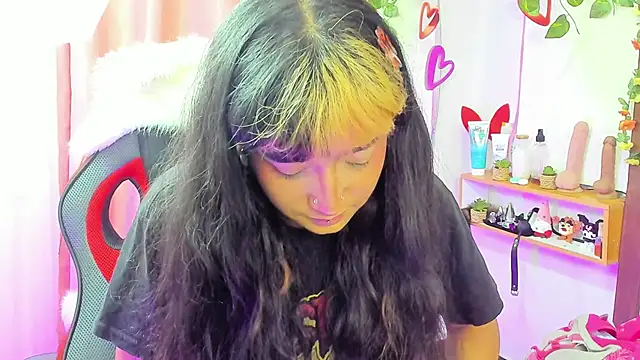 MeowMota  online show from June 3, 2026, 7:18 pm