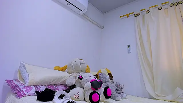 vennuss19 online show from March 3, 2026, 9:00 pm