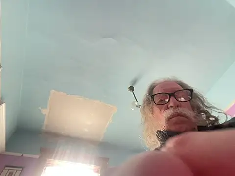 LickYourYoni online show from February 19, 2026, 8:39 pm