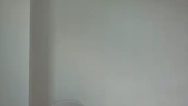 Snapshot of Jessie_GB chatting on February 23, 2026, 9:04 pm Jessie GB online show from February 23, 2026, 9:04 pm