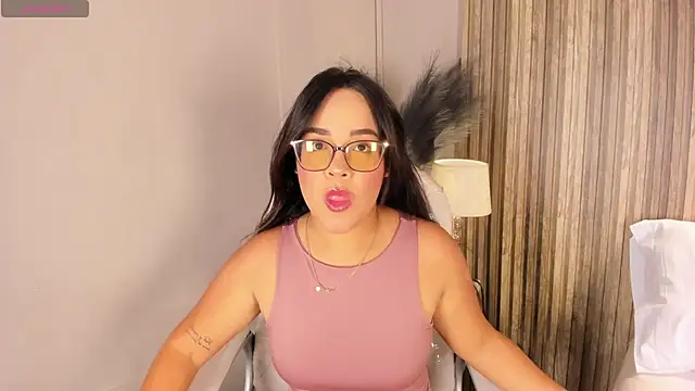 FireDollx online show from April 3, 2026, 12:11 pm