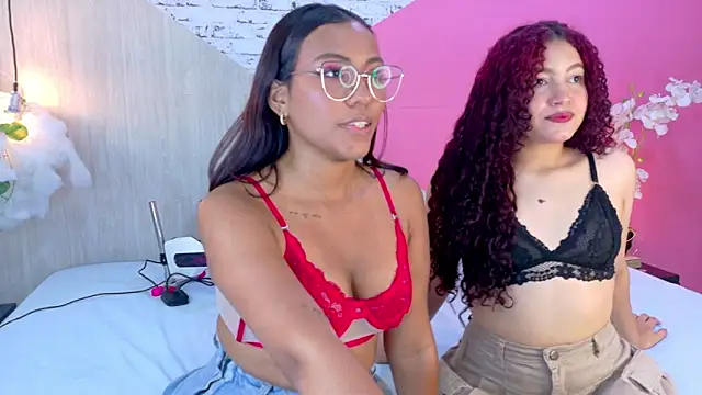 Snapshot of dalia-saenz chatting on February 6, 2026, 10:39 pm dalia-saenz online show from February 6, 2026, 10:39 pm