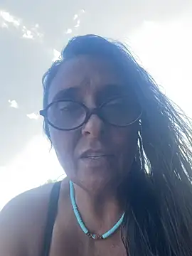 Annalua73 online show from February 4, 2026, 6:47 pm