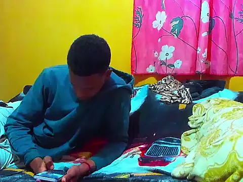 Snapshot of aunstin_mohamme chatting on March 9, 2026, 4:54 pm aunstin mohamme online show from March 9, 2026, 4:54 pm