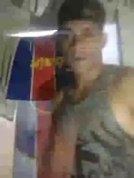 Chiquitoperopeligroso4 online show from January 10, 2026, 4:19 am