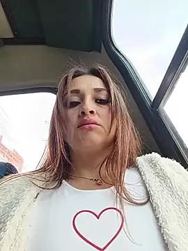Alejandra N online show from May 21, 2026, 2:03 pm