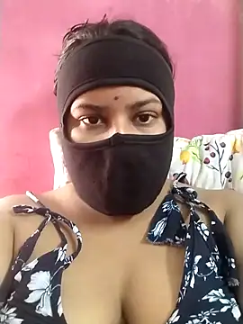 pinkisaha75 online show from February 10, 2026, 5:39 am