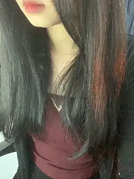 Jennybae23 online show from February 1, 2026, 6:06 pm