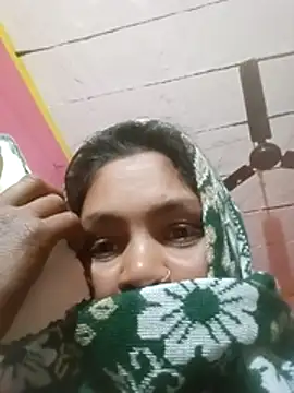 Rachna0993 online show from January 9, 2026, 2:46 pm