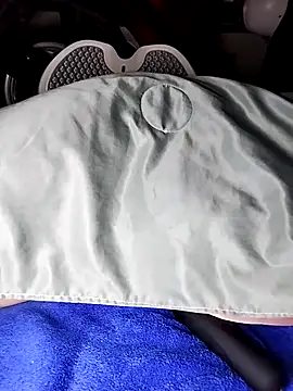 Snapshot of Zu_naa chatting on February 13, 2026, 8:31 pm Zu naa online show from February 13, 2026, 8:31 pm