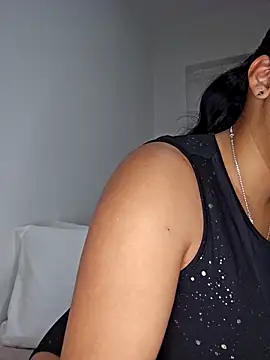 Snapshot of Angelmoon04 chatting on March 10, 2026, 12:58 am Angelmoon04 online show from March 10, 2026, 12:58 am