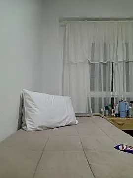 Snapshot of Angelmoon04 chatting on February 7, 2026, 3:36 am Angelmoon04 online show from February 7, 2026, 3:36 am