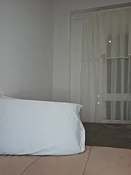 Snapshot of Angelmoon04 chatting on March 19, 2026, 2:00 am Angelmoon04 online show from March 19, 2026, 2:00 am