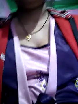 Nilam cute online show from March 2, 2026, 4:02 am