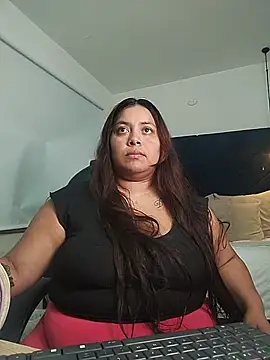 tatikanyx online show from June 16, 2026, 3:06 am