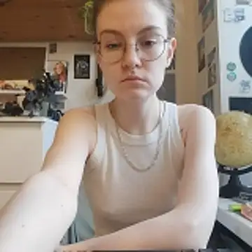 Shy Bamby online show from March 31, 2026, 4:09 pm