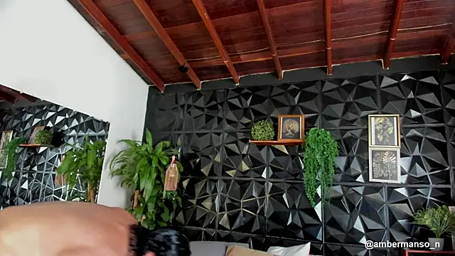 elliot colton online show from July 24, 2026, 8:49 pm