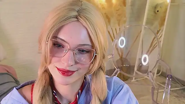 Yayaa Love online show from March 15, 2026, 4:14 pm