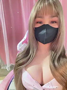 -Violet-t online show from January 13, 2026, 1:31 am