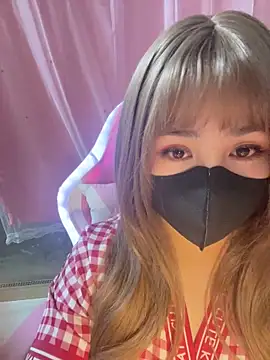 -Violet-t online show from February 23, 2026, 2:39 pm