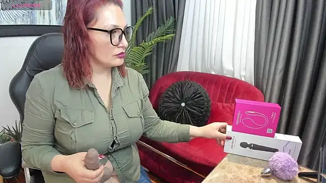 VictoriaPaker online show from February 27, 2026, 12:05 pm