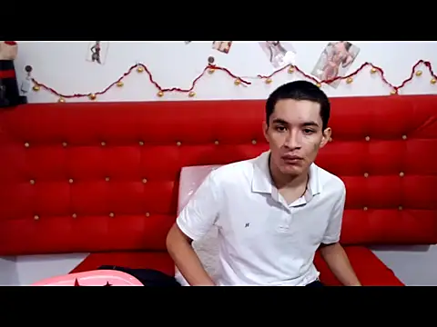 Snapshot of Niky666 chatting on January 12, 2026, 2:24 pm Niky666 online show from January 12, 2026, 2:24 pm