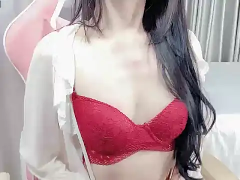 Mynn-bae online show from July 12, 2026, 7:20 am