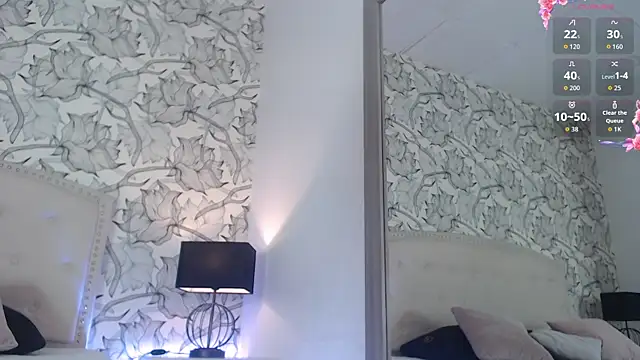 Snapshot of Venusandrea29 chatting on April 28, 2026, 12:09 pm Venusandrea29 online show from April 28, 2026, 12:09 pm