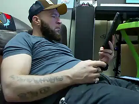 Numba1dad  online show from February 15, 2026, 4:06 pm