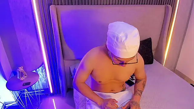 Snapshot of SamuParker chatting on January 14, 2026, 3:54 am SamuParker online show from January 14, 2026, 3:54 am