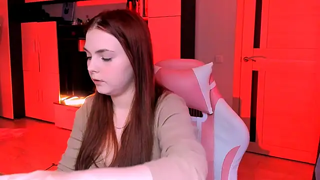 Snapshot of LoAslley chatting on January 11, 2026, 2:13 pm LoAslley online show from January 11, 2026, 2:13 pm