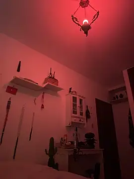 Snapshot of witchdub chatting on February 14, 2026, 3:01 pm witchdub online show from February 14, 2026, 3:01 pm