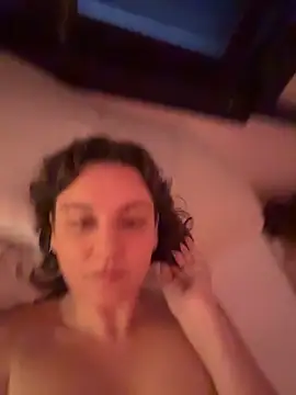 Snapshot of witchdub chatting on March 29, 2026, 4:52 pm witchdub online show from March 29, 2026, 4:52 pm